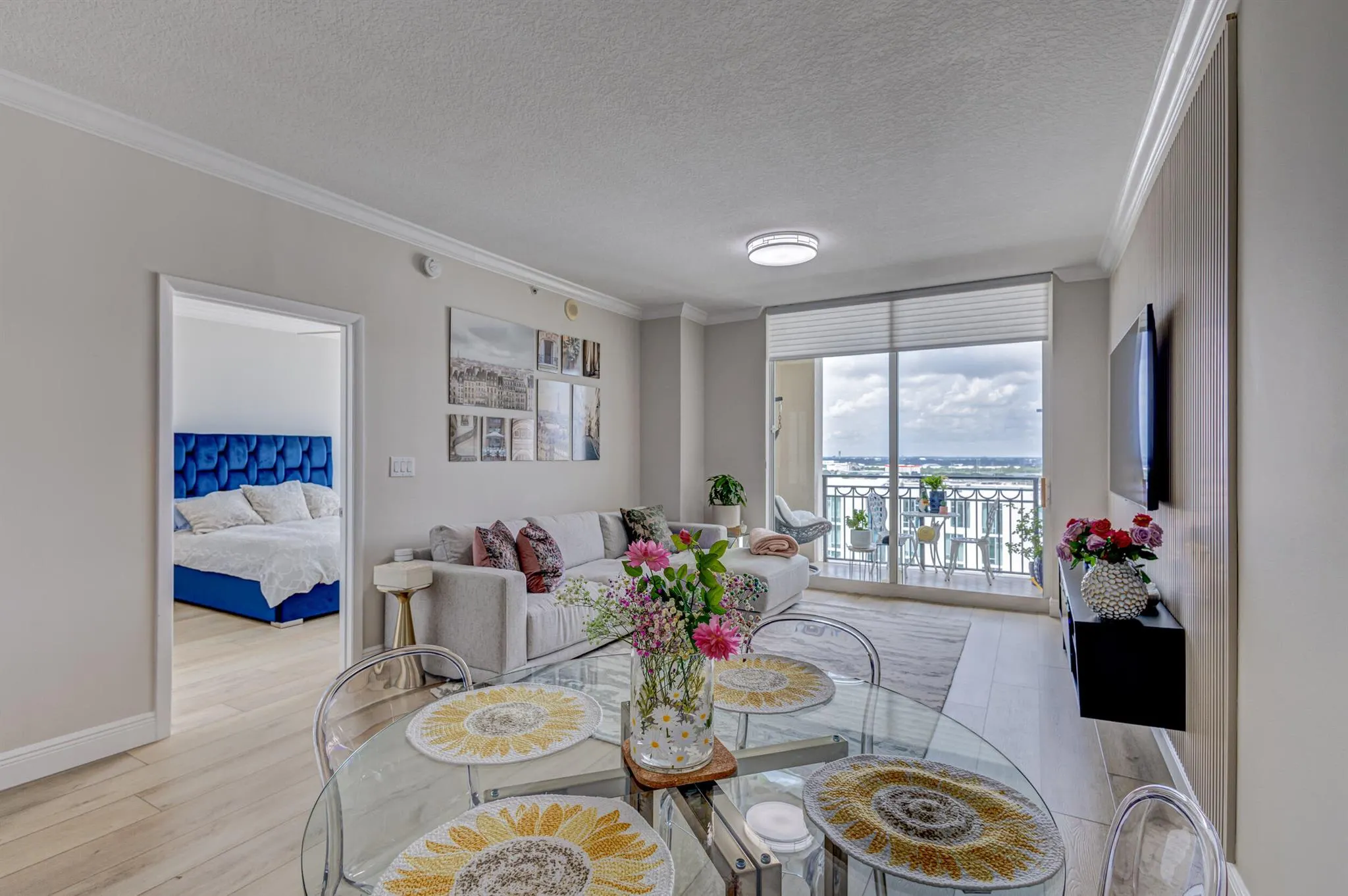 550 Okeechobee Boulevard, #1218