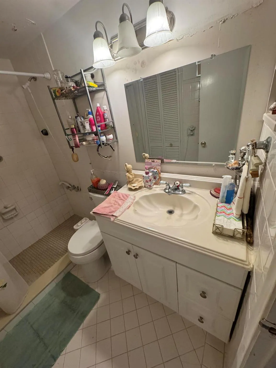 90 South Boulevard, #1c