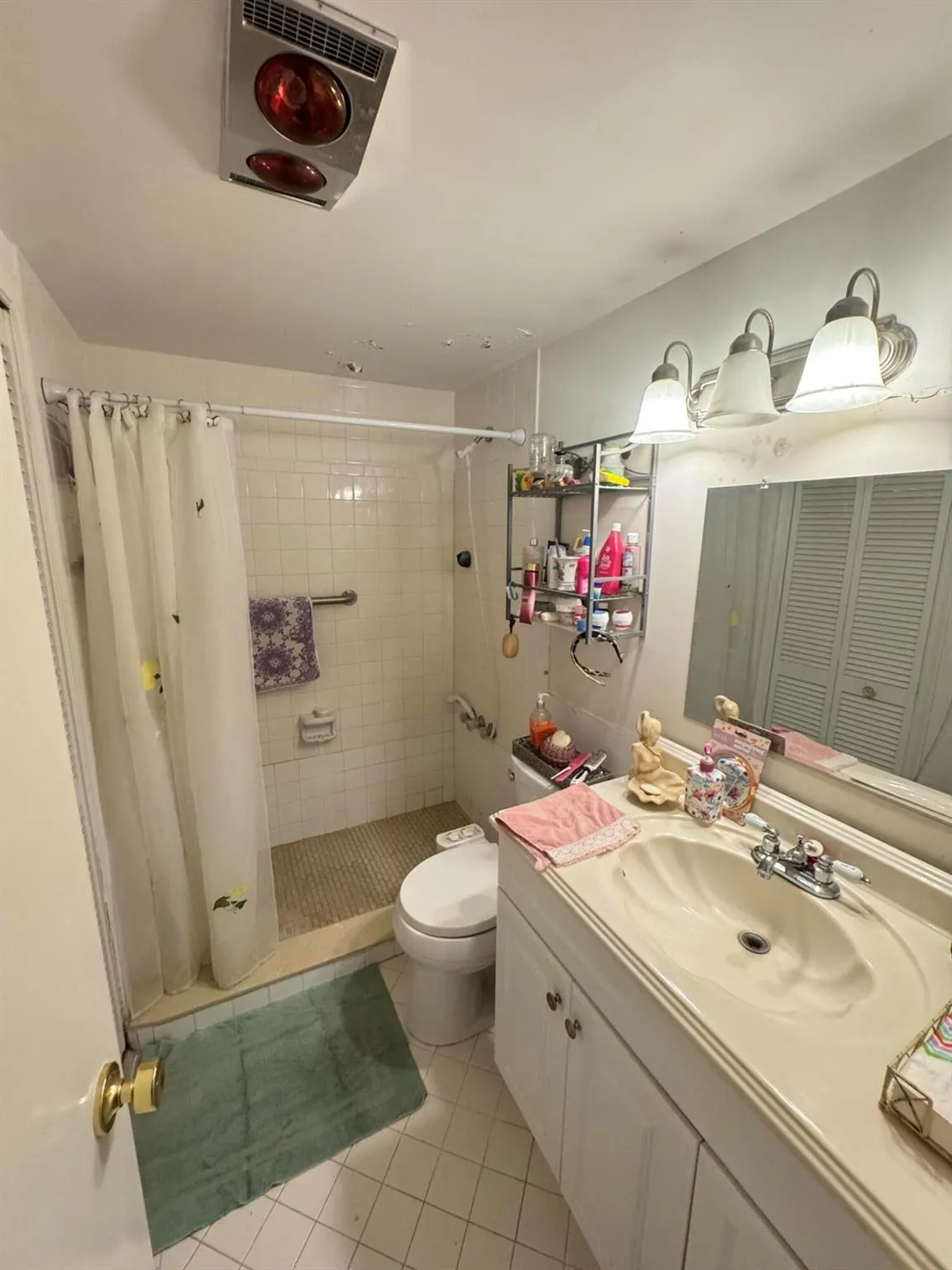 90 South Boulevard, #1c