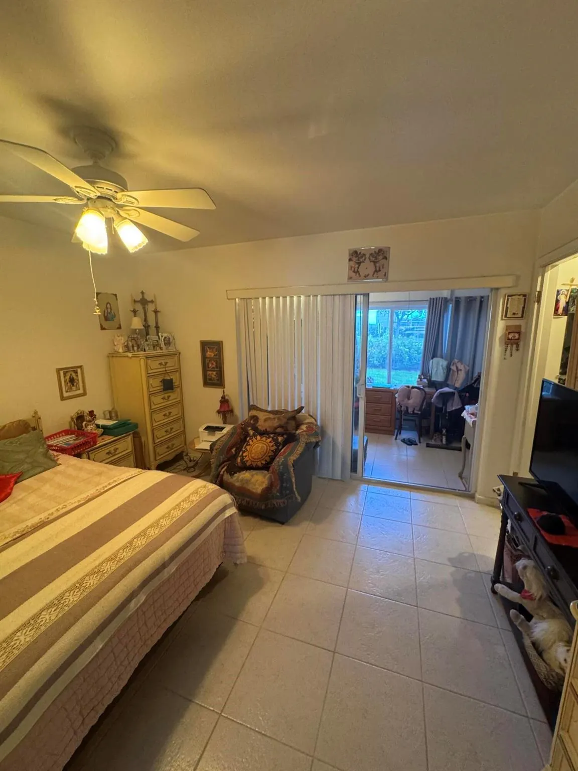 90 South Boulevard, #1c