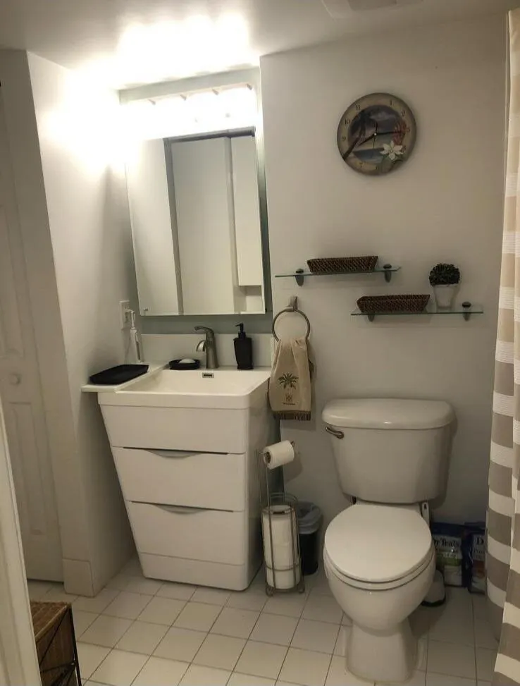 1801 N Flagler Drive, #811