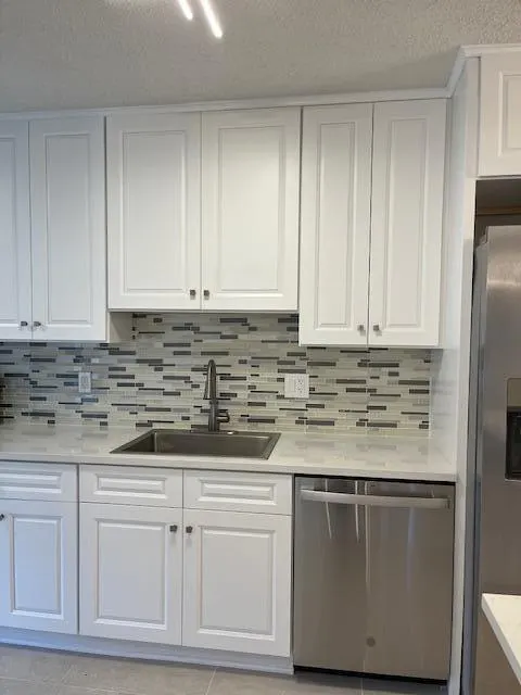 2501 Del Aire Boulevard, #20-B