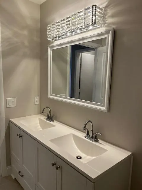 2501 Del Aire Boulevard, #20-B