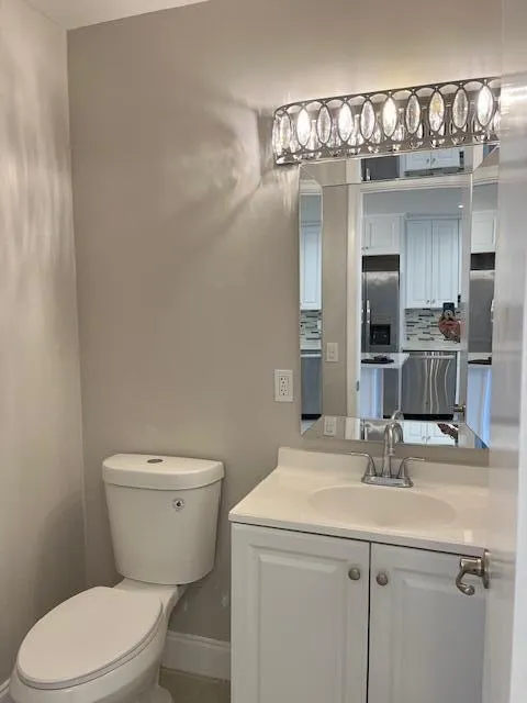2501 Del Aire Boulevard, #20-B