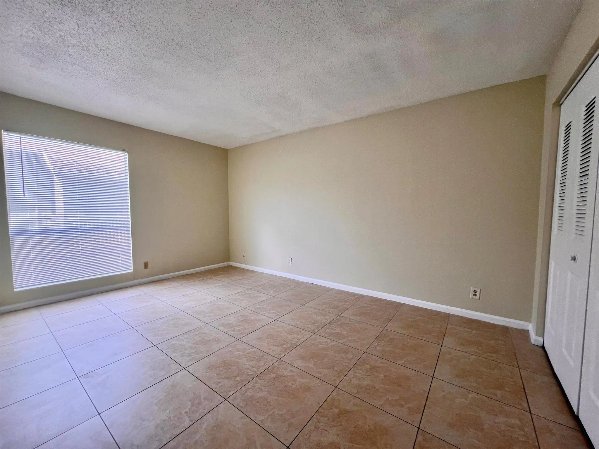 1500 N Congress Avenue, #B64