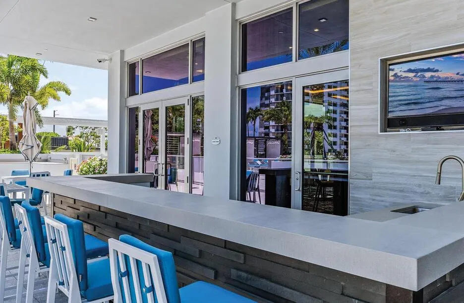 1 Water Club Way, #402