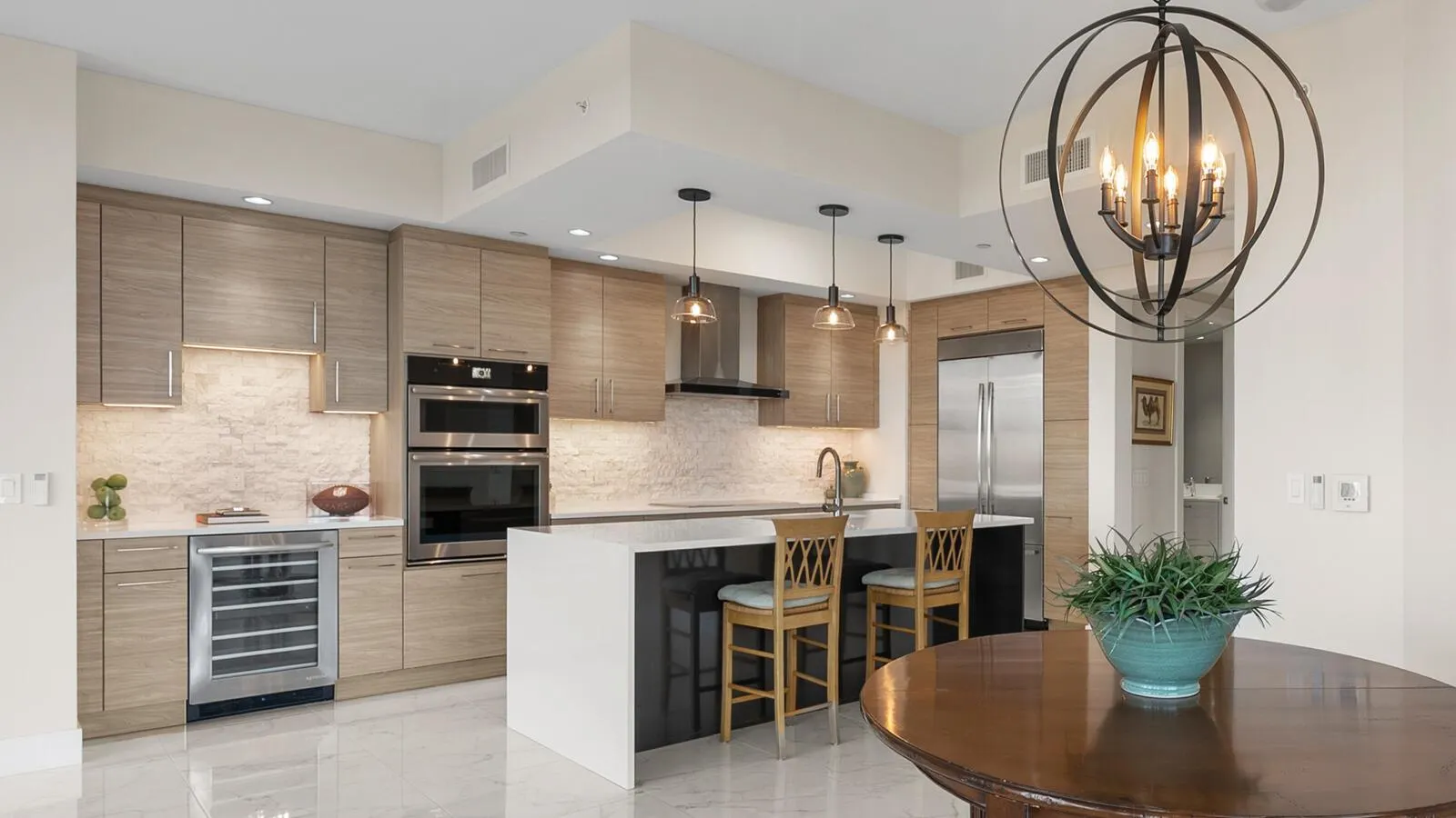 1 Water Club Way, #402