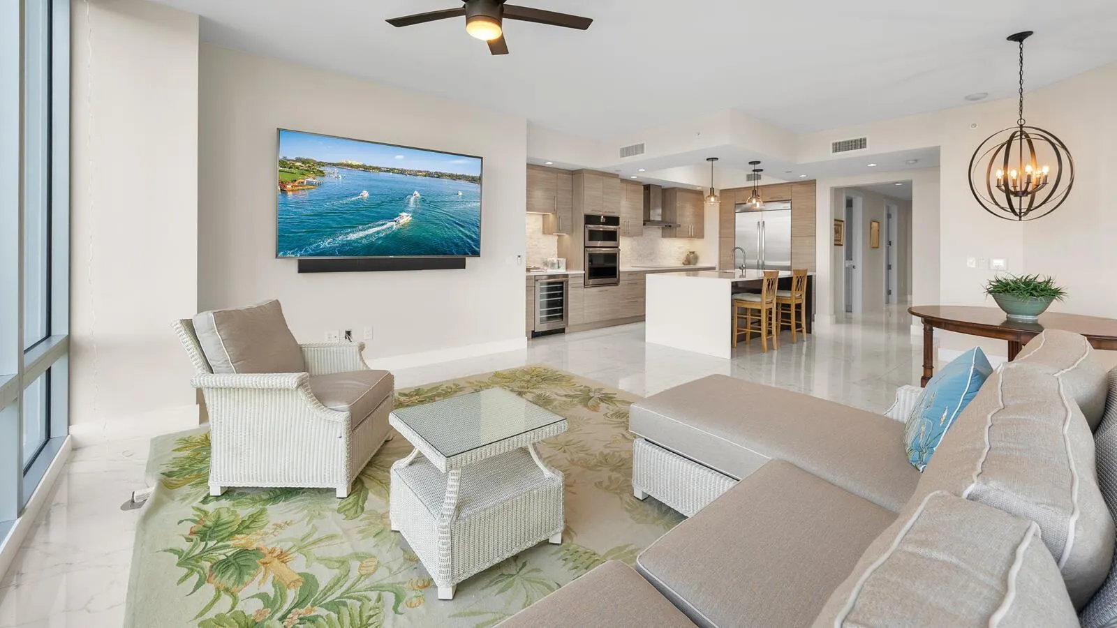 1 Water Club Way, #402
