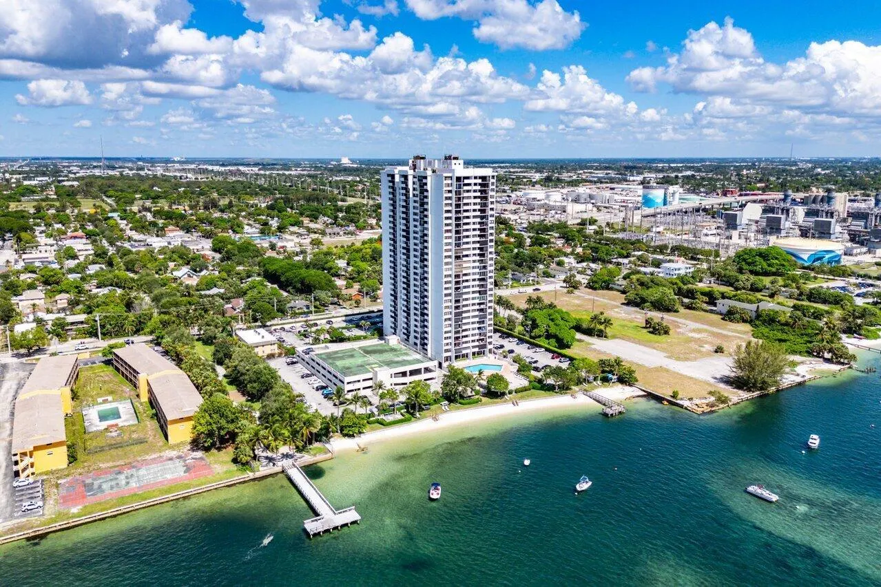 5600 N Flagler Drive, #Ph109