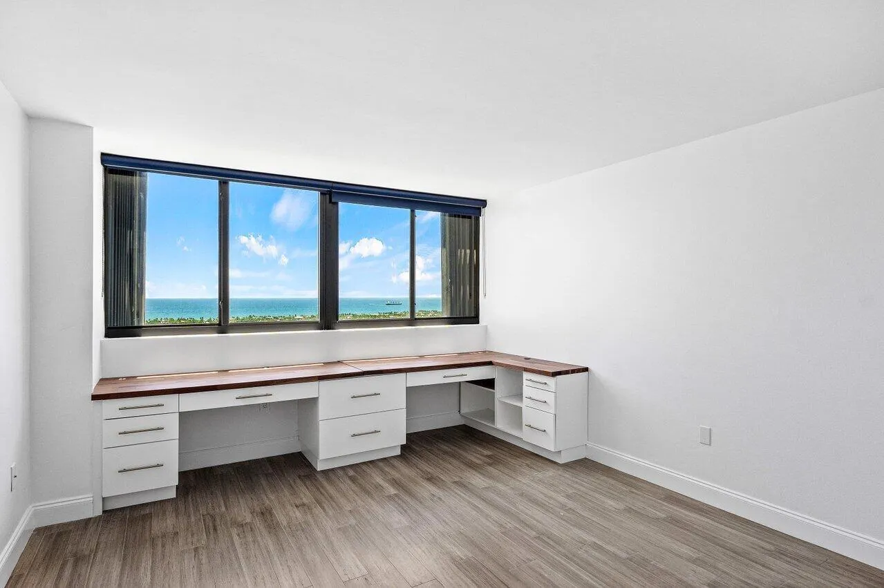 5600 N Flagler Drive, #Ph109