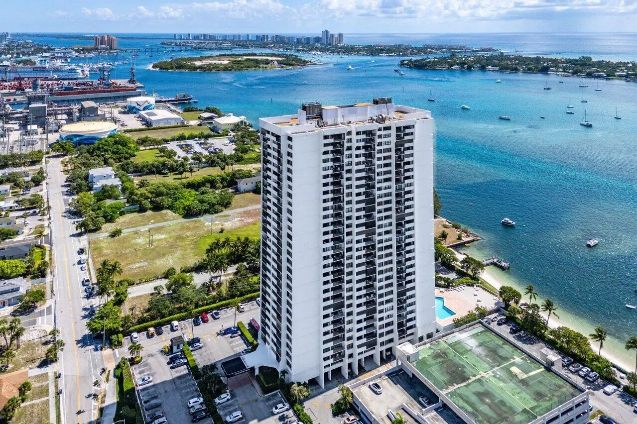 5600 N Flagler Drive, #Ph109