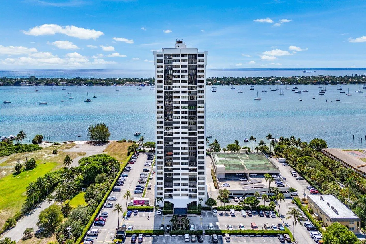 5600 N Flagler Drive, #Ph109