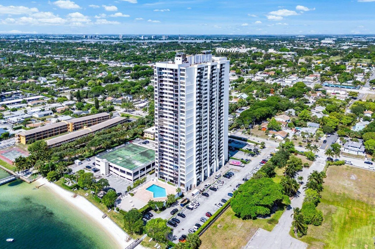 5600 N Flagler Drive, #Ph109