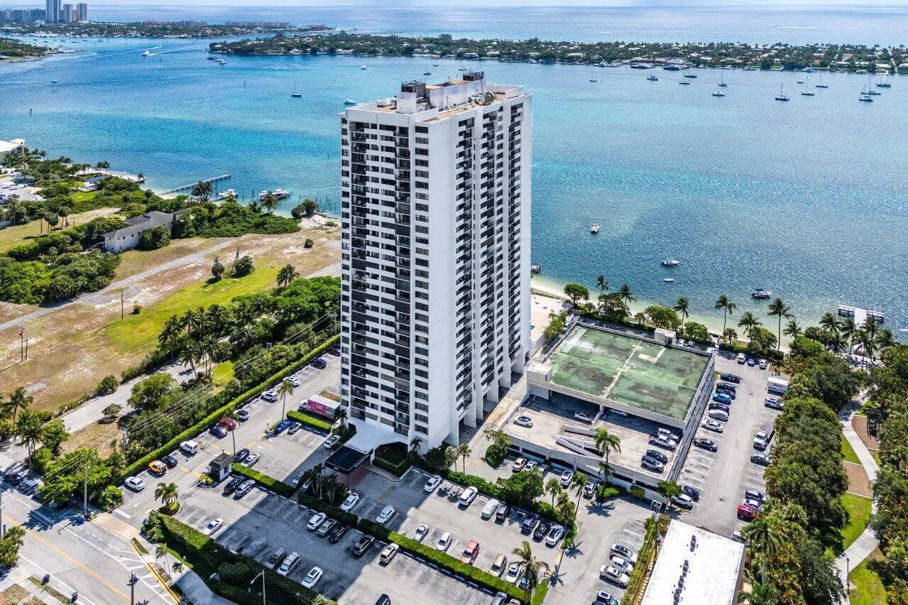 5600 N Flagler Drive, #Ph109