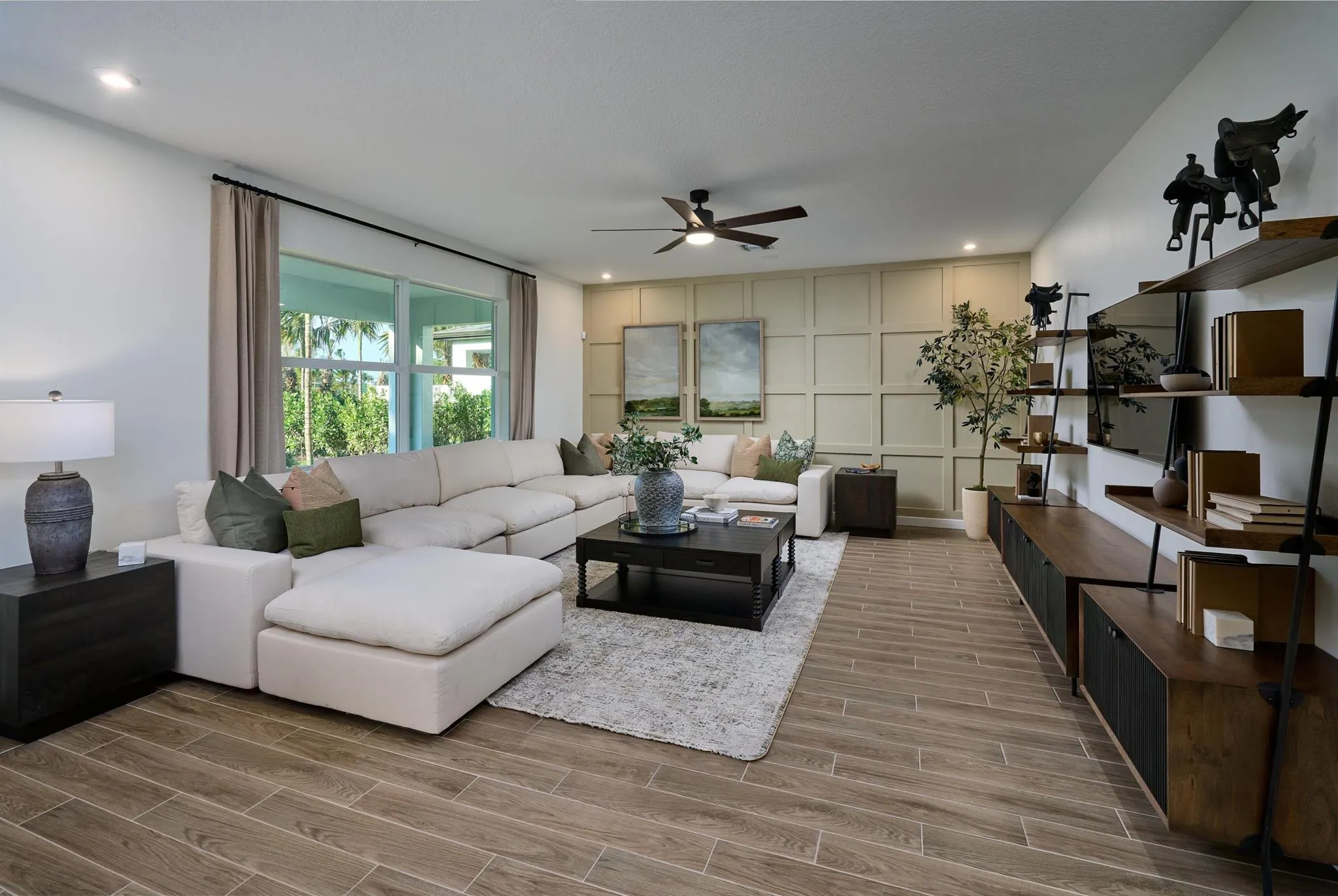 7219 Lenora Lane