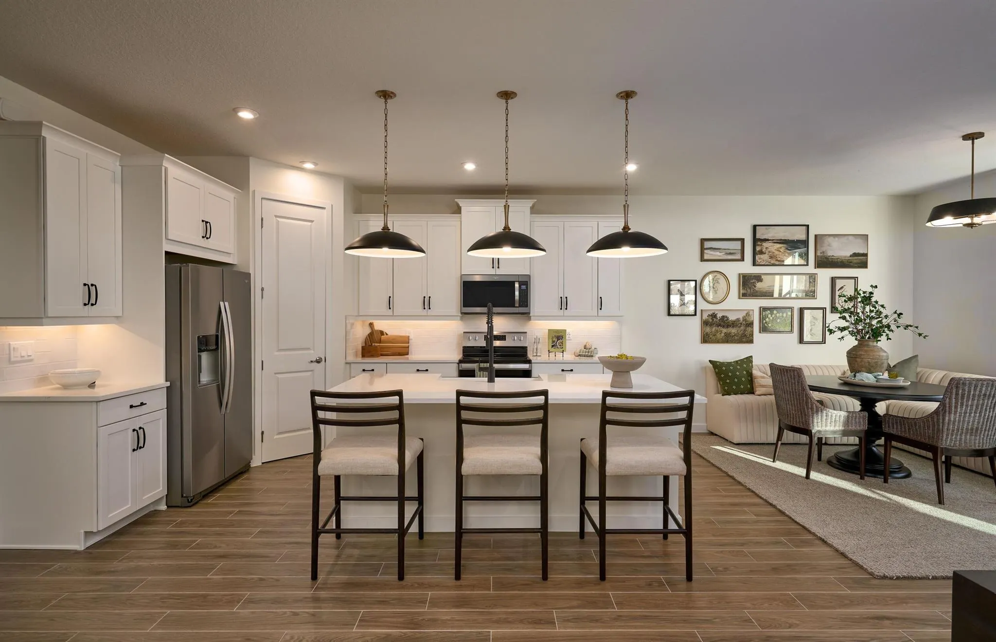 7219 Lenora Lane