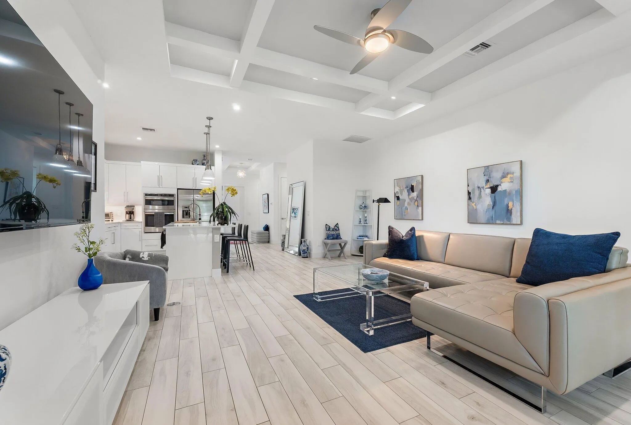 2908 Gin Berry Way