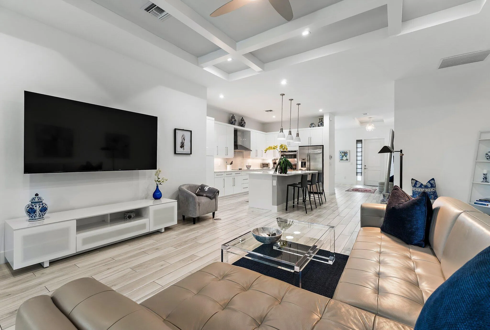 2908 Gin Berry Way