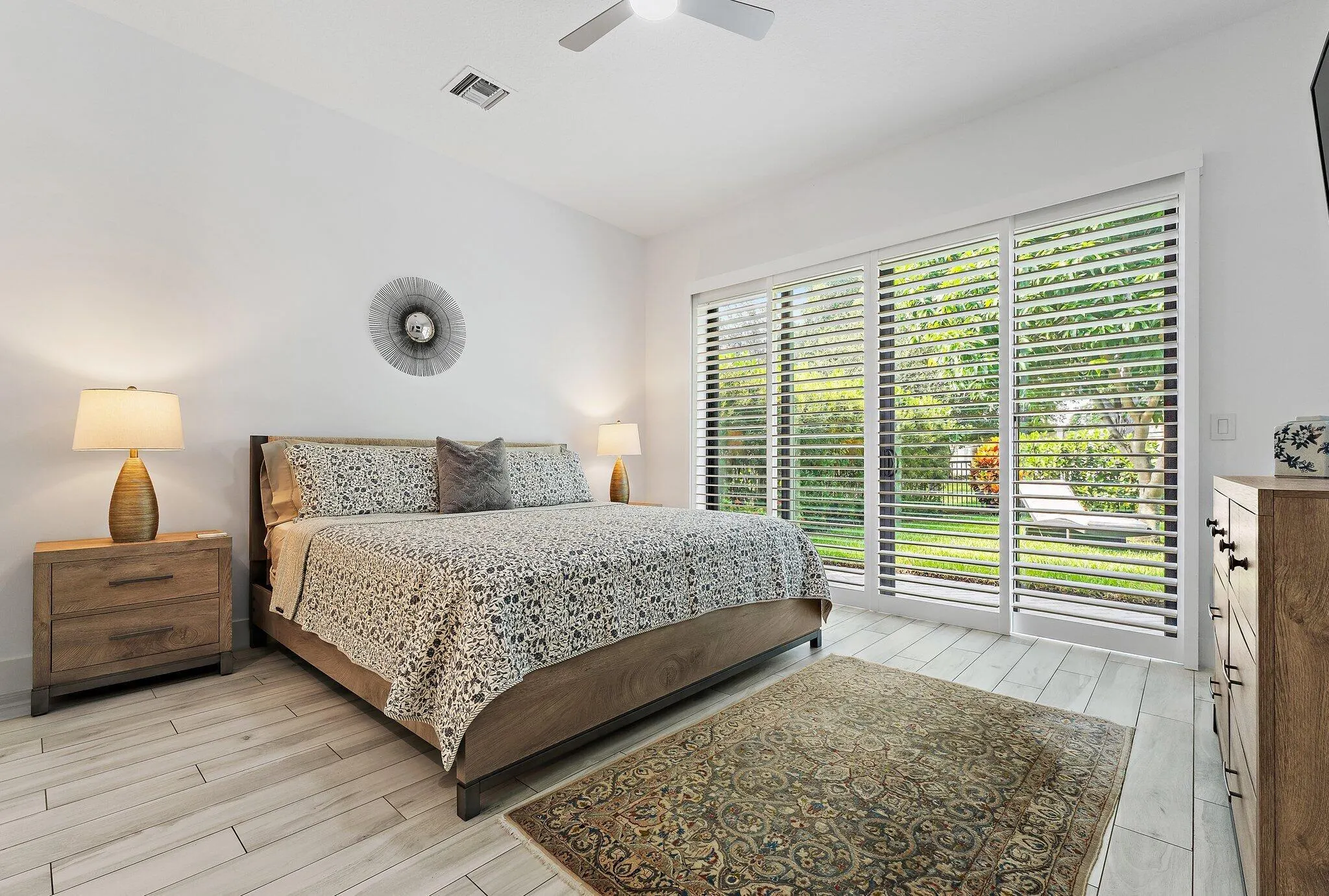 2908 Gin Berry Way