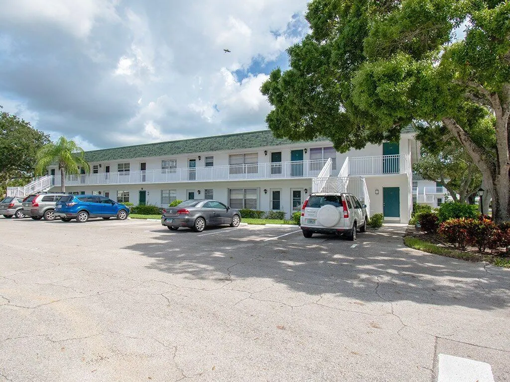 2800 Indian River Boulevard, #1