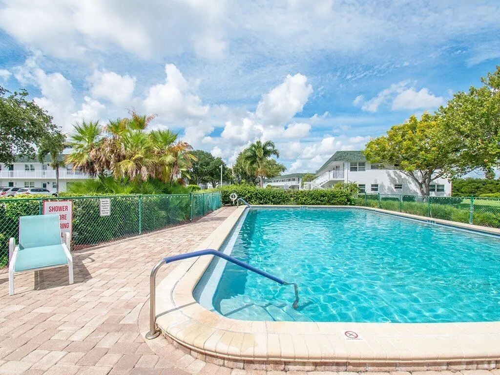 2800 Indian River Boulevard, #1