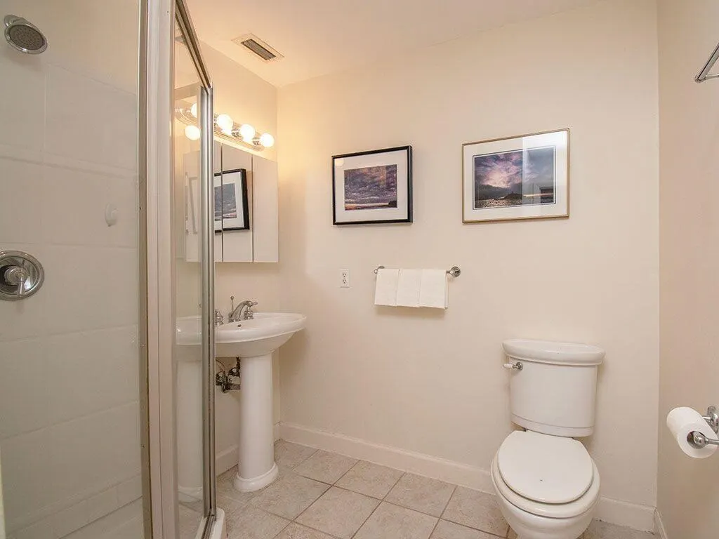 2800 Indian River Boulevard, #1