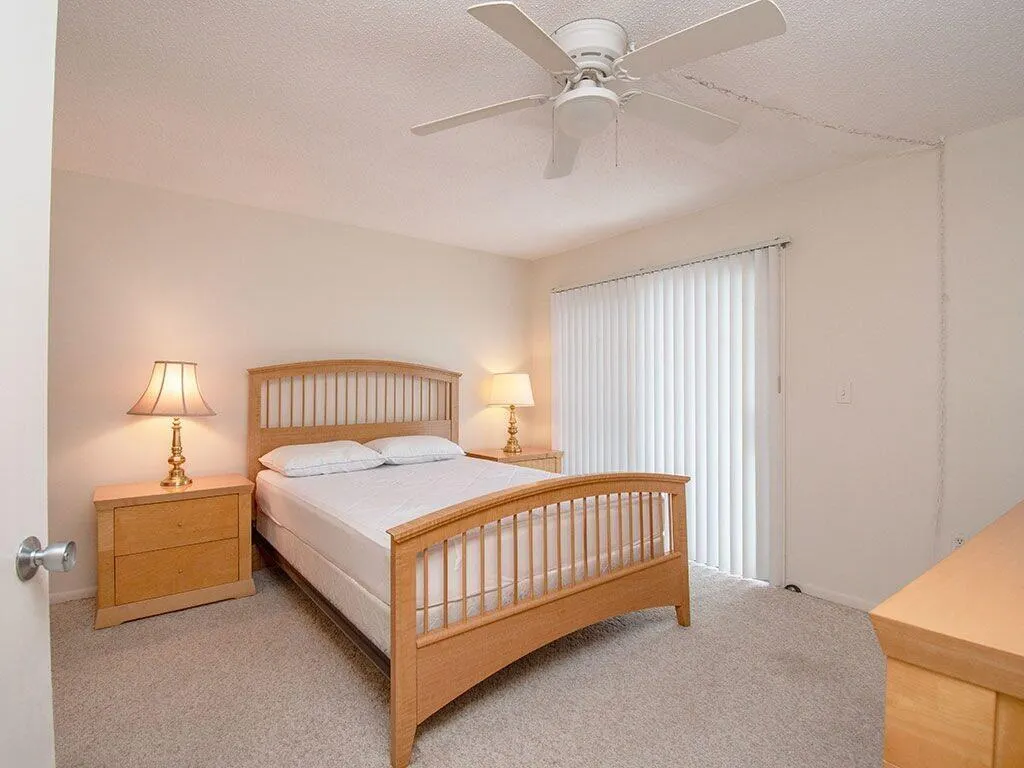 2800 Indian River Boulevard, #1