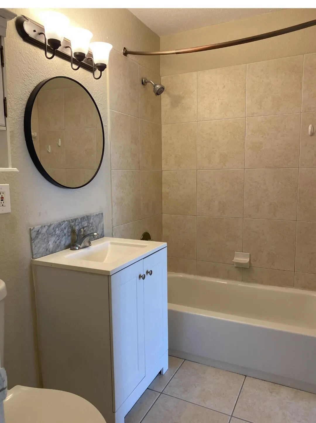 124 Yacht Club Dr. Drive, #8