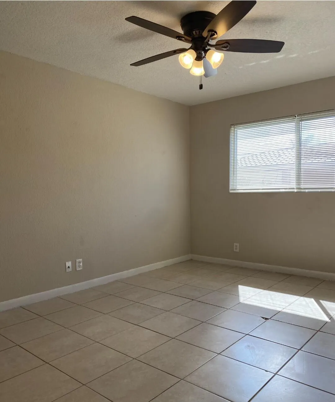 124 Yacht Club Dr. Drive, #8