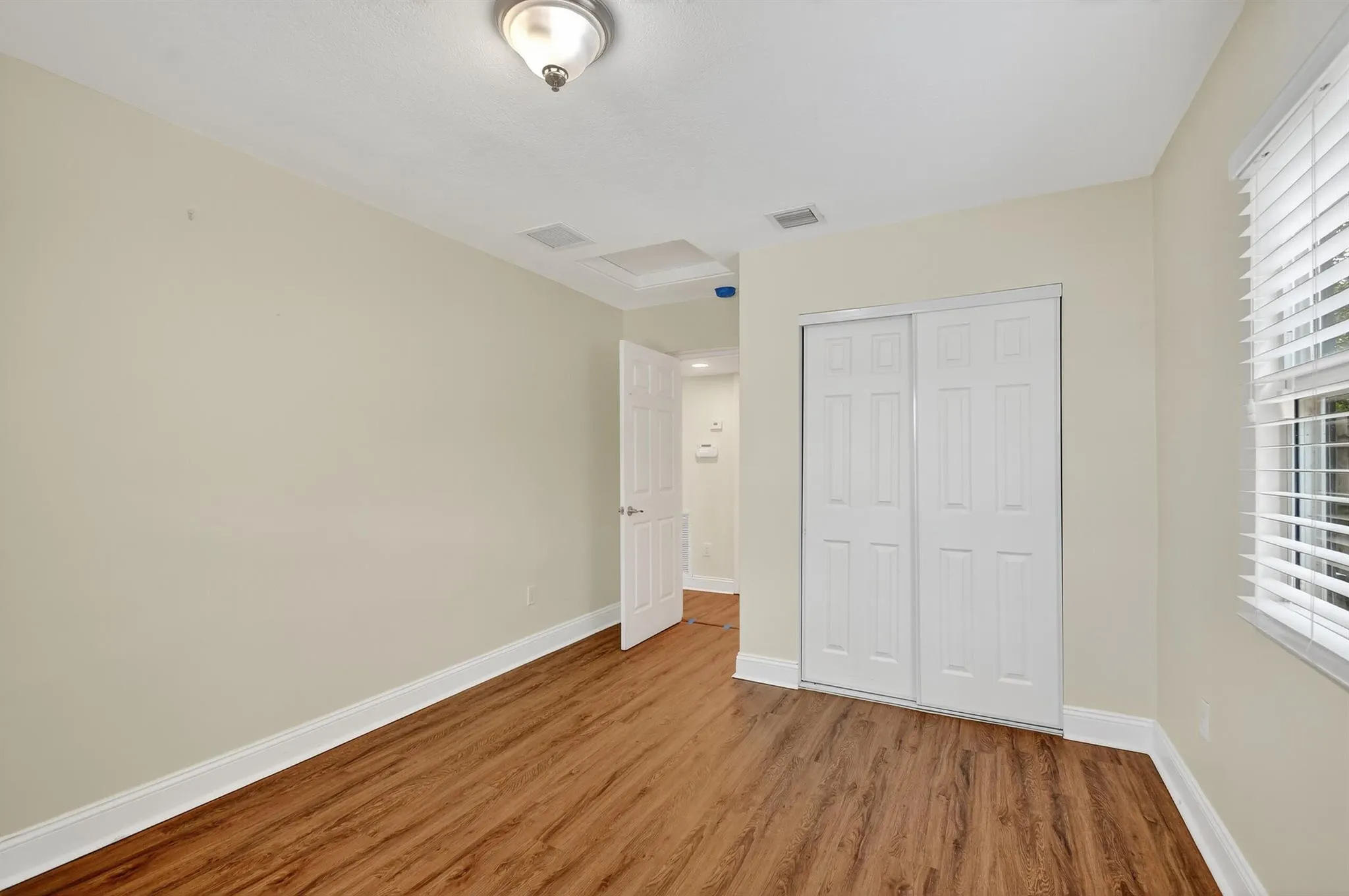 422 W Ocean Avenue