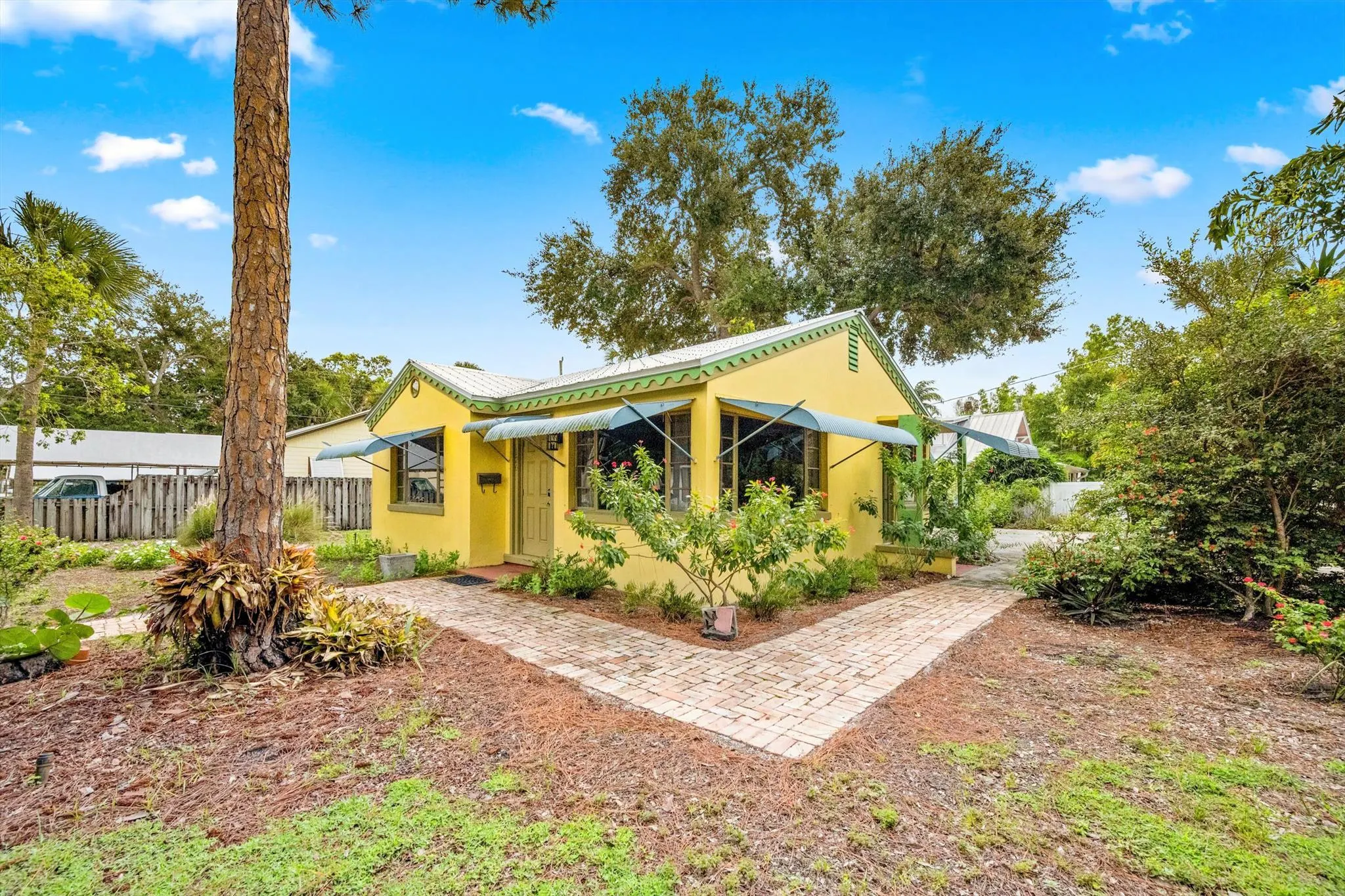 120 SW 5th Street