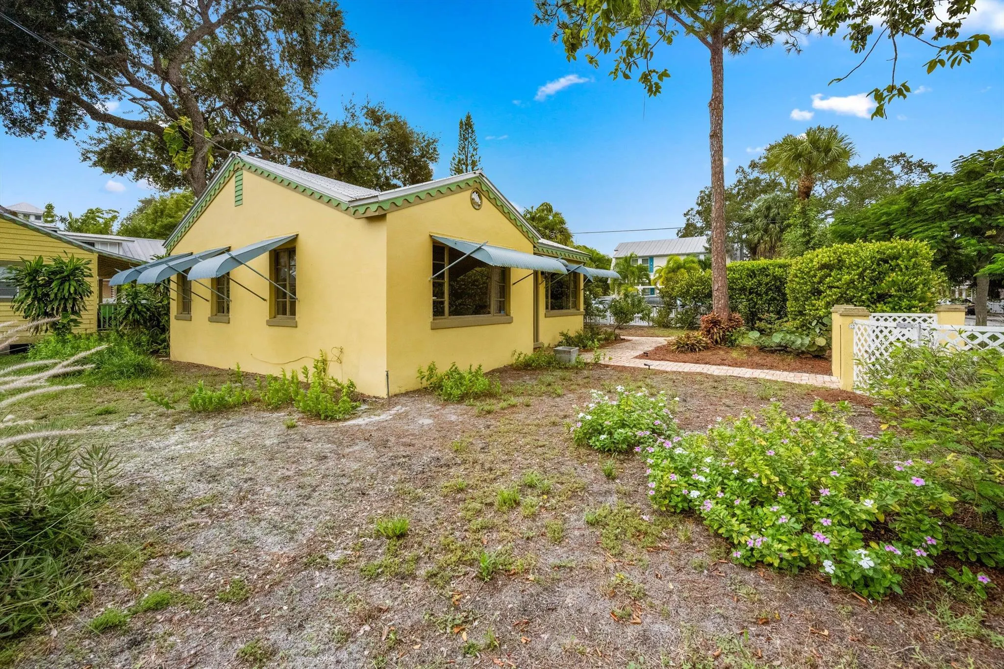 120 SW 5th Street