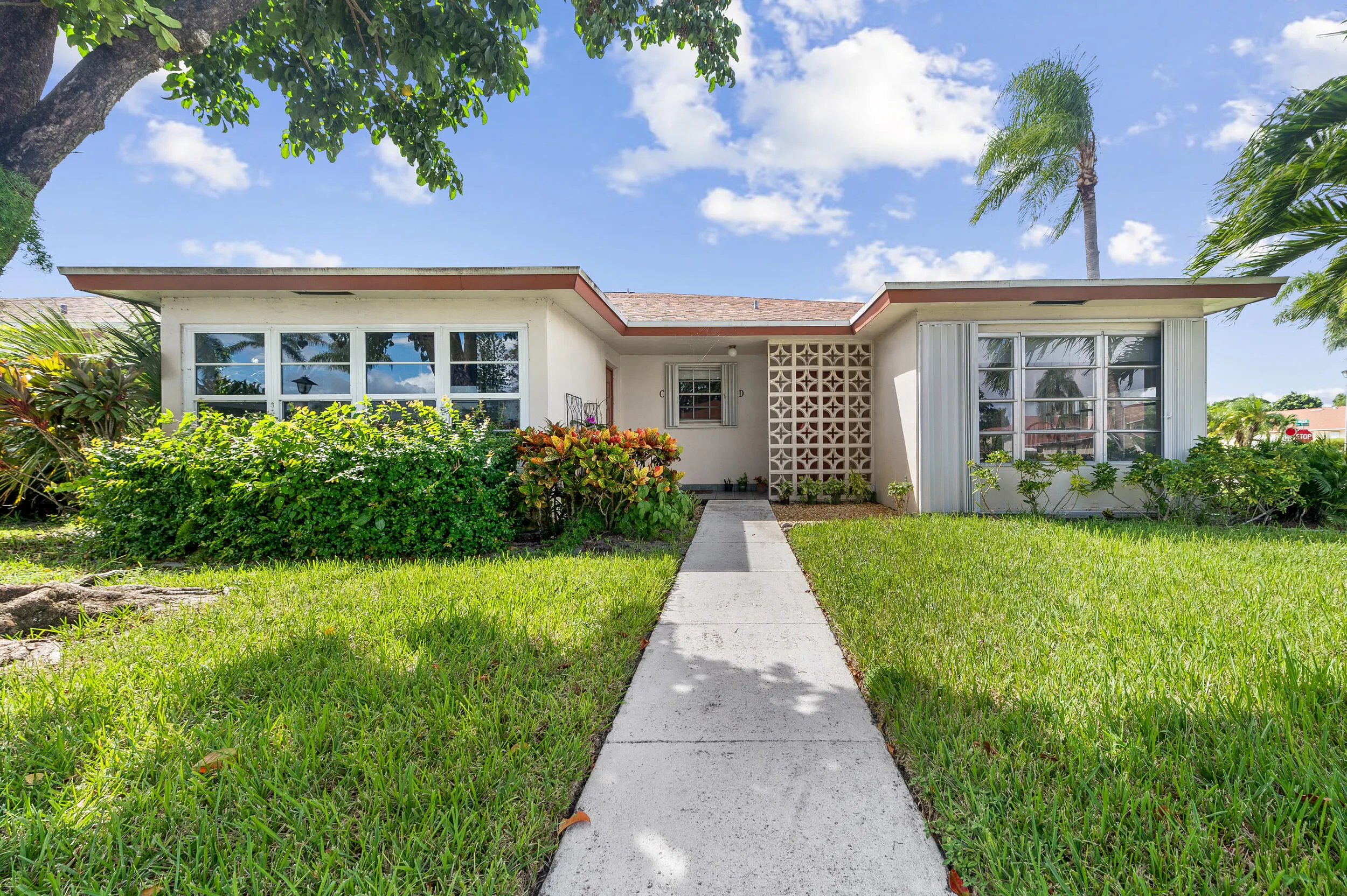 4580 NW 3rd Street, #D