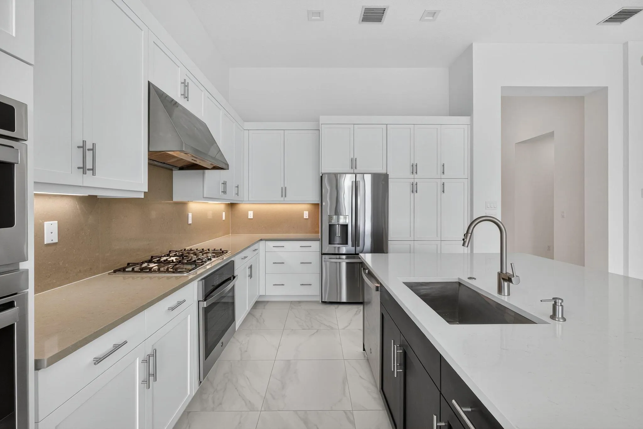 13069 Feathering Way