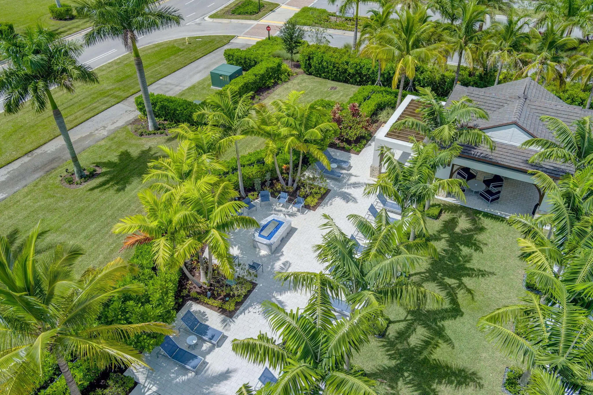 13069 Feathering Way