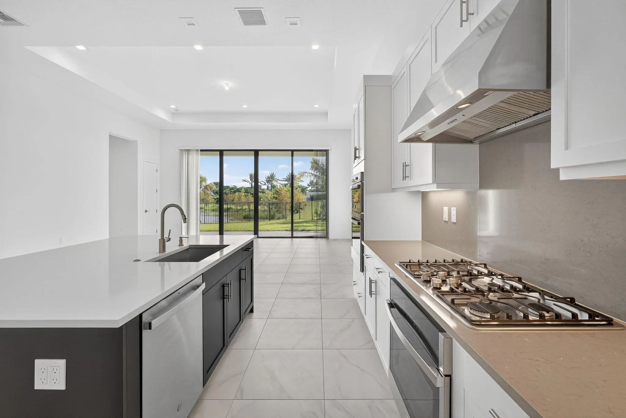 13069 Feathering Way