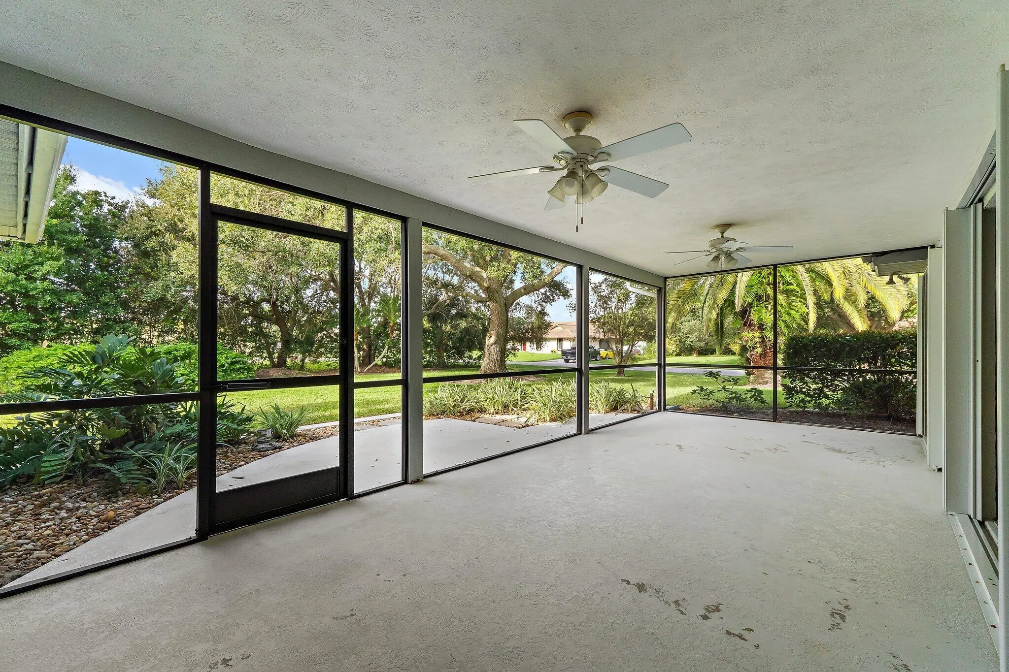 2042 SE Pyramid Road