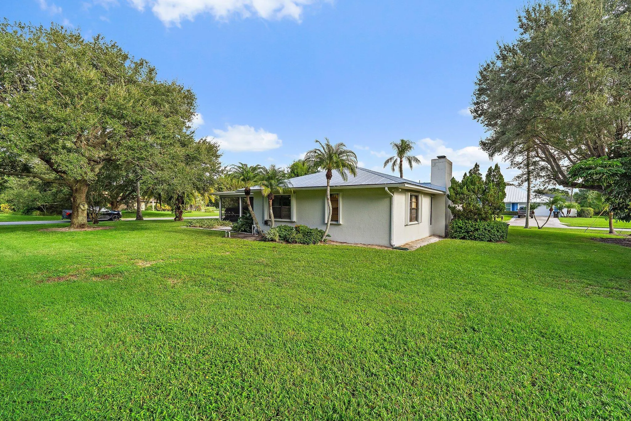 2042 SE Pyramid Road