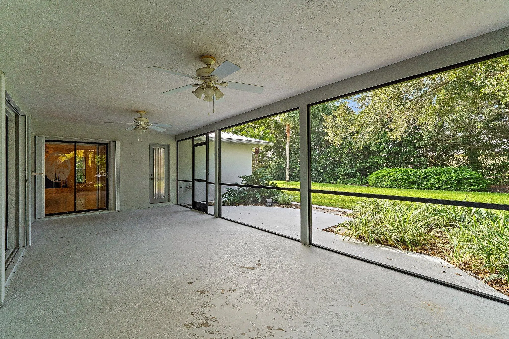 2042 SE Pyramid Road