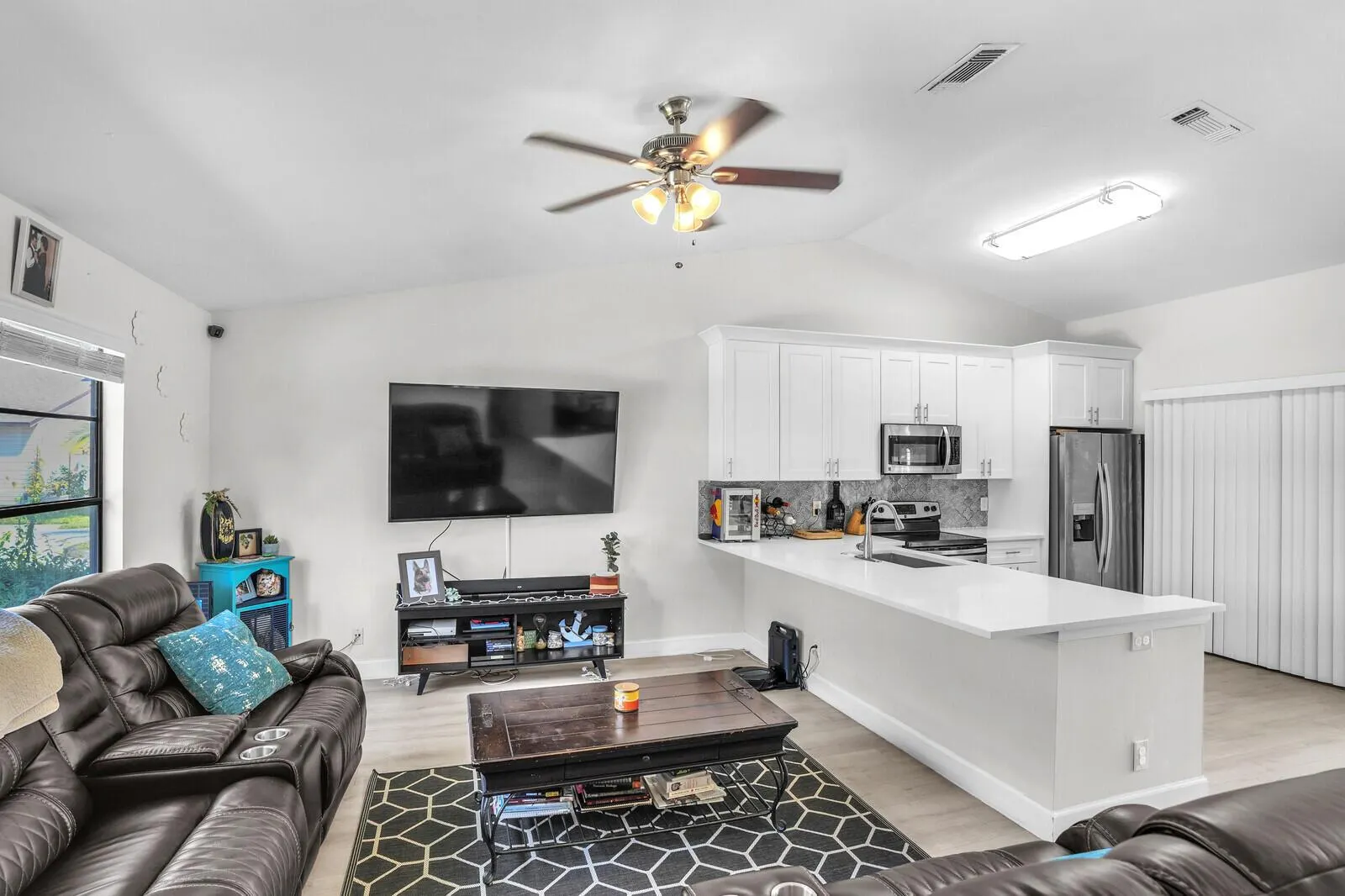 118 Sherwood Circle, #8a