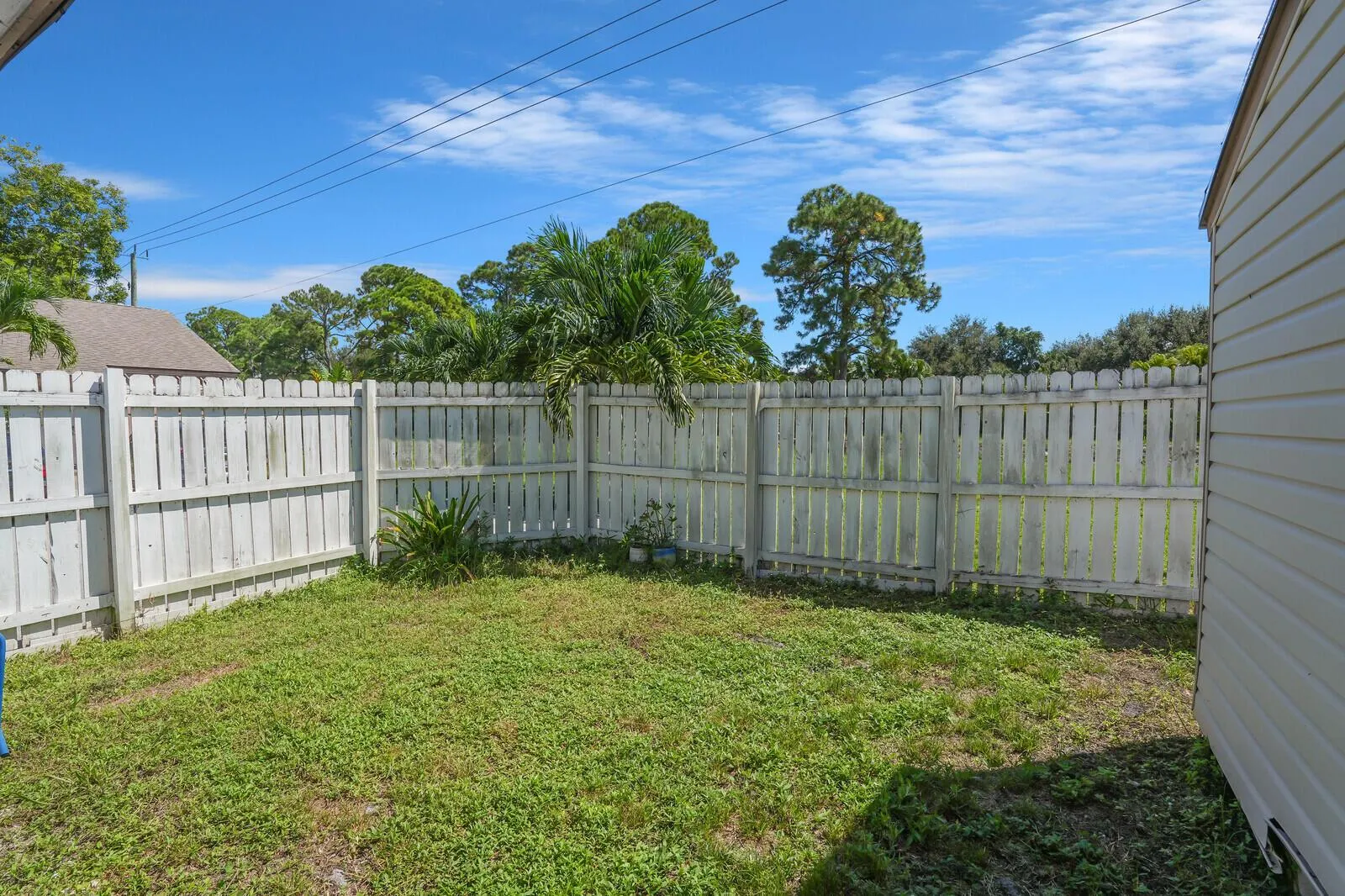 118 Sherwood Circle, #8a