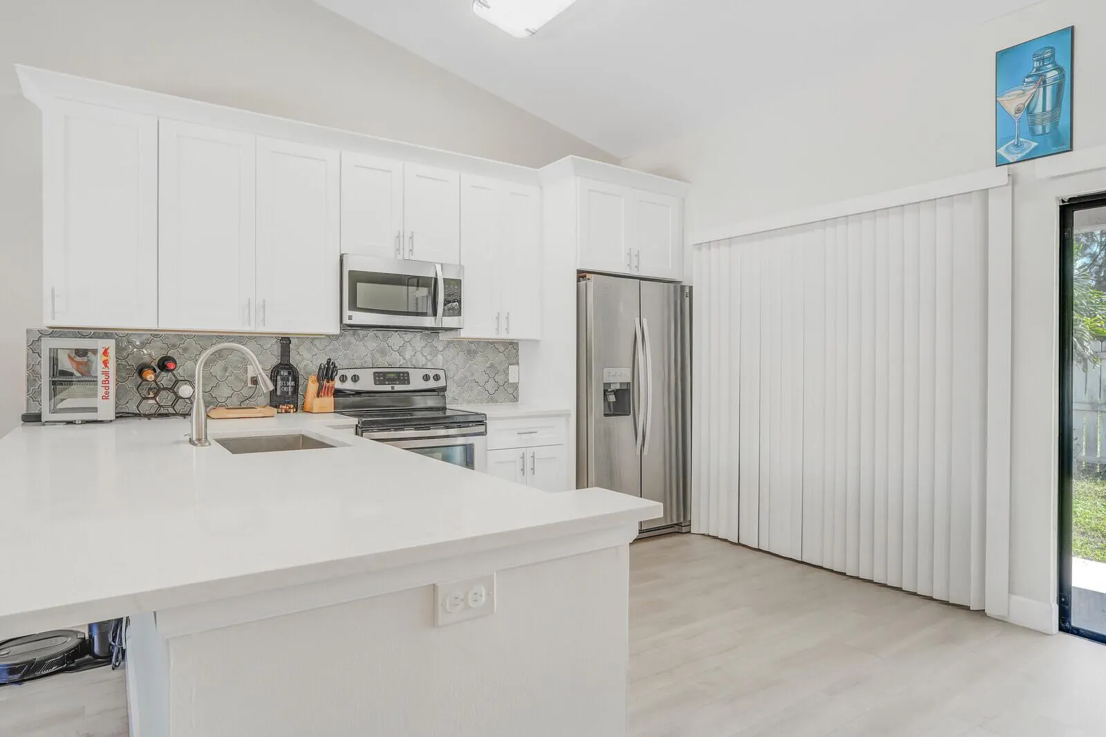 118 Sherwood Circle, #8a