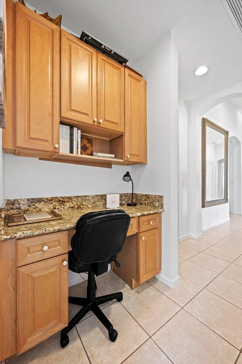 11727 Paradise Cove Lane
