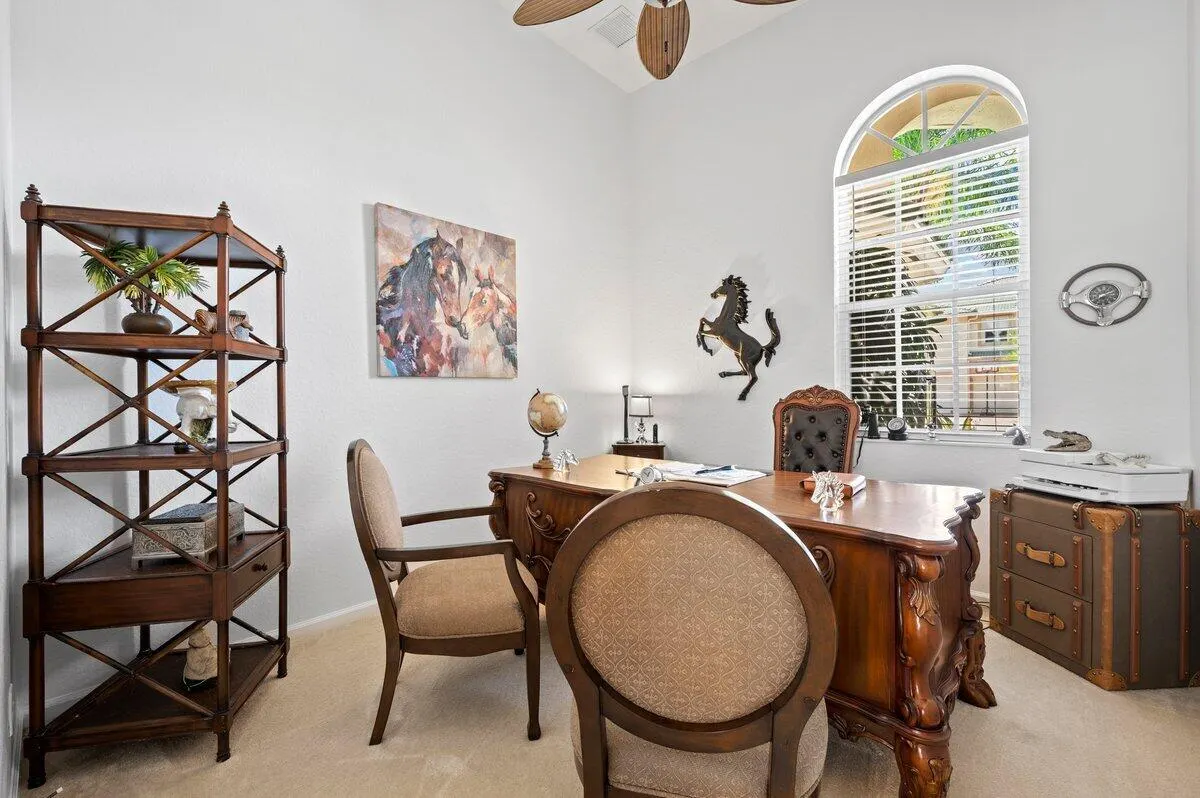 11727 Paradise Cove Lane