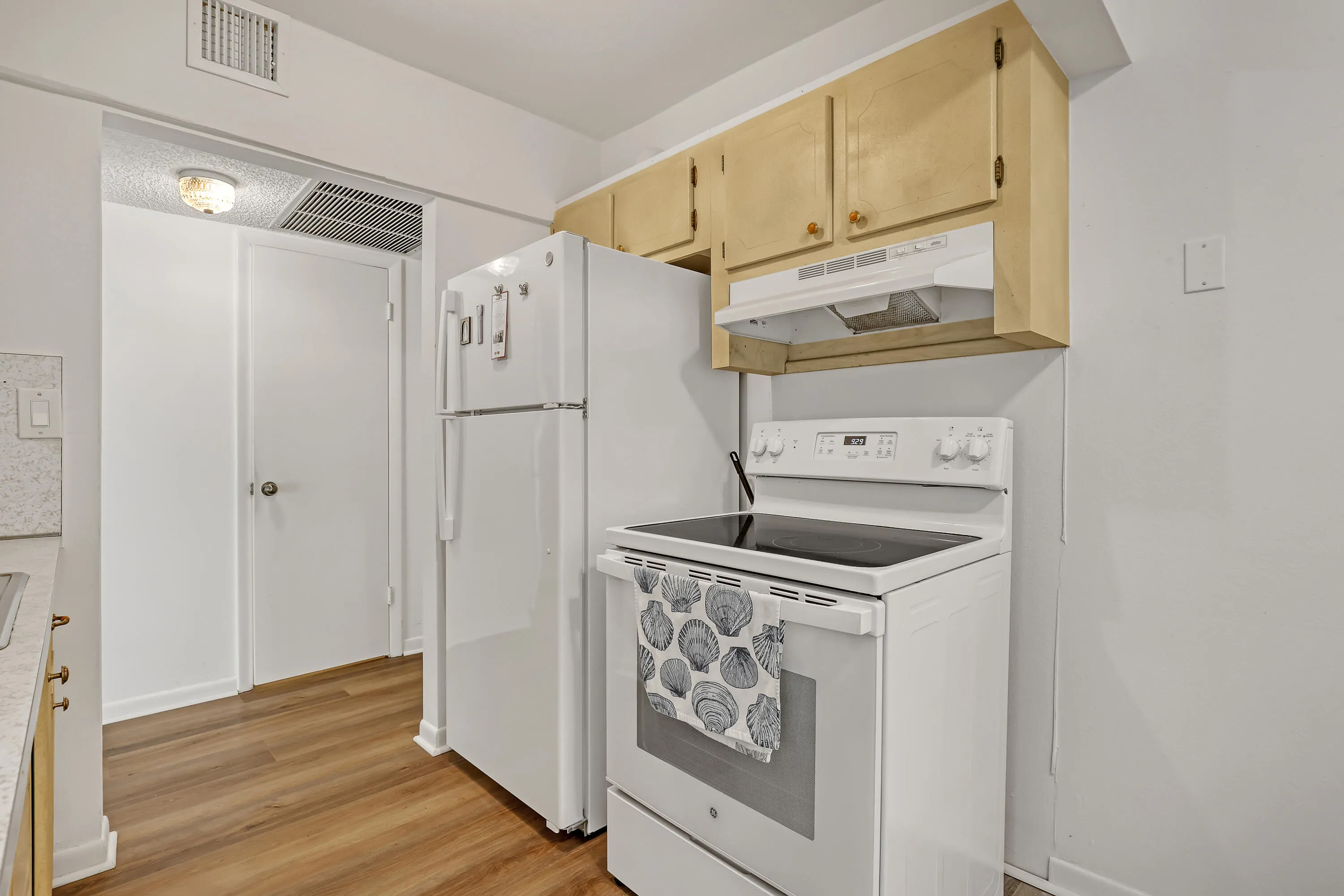 5190 E Sabal Palm Boulevard, #216