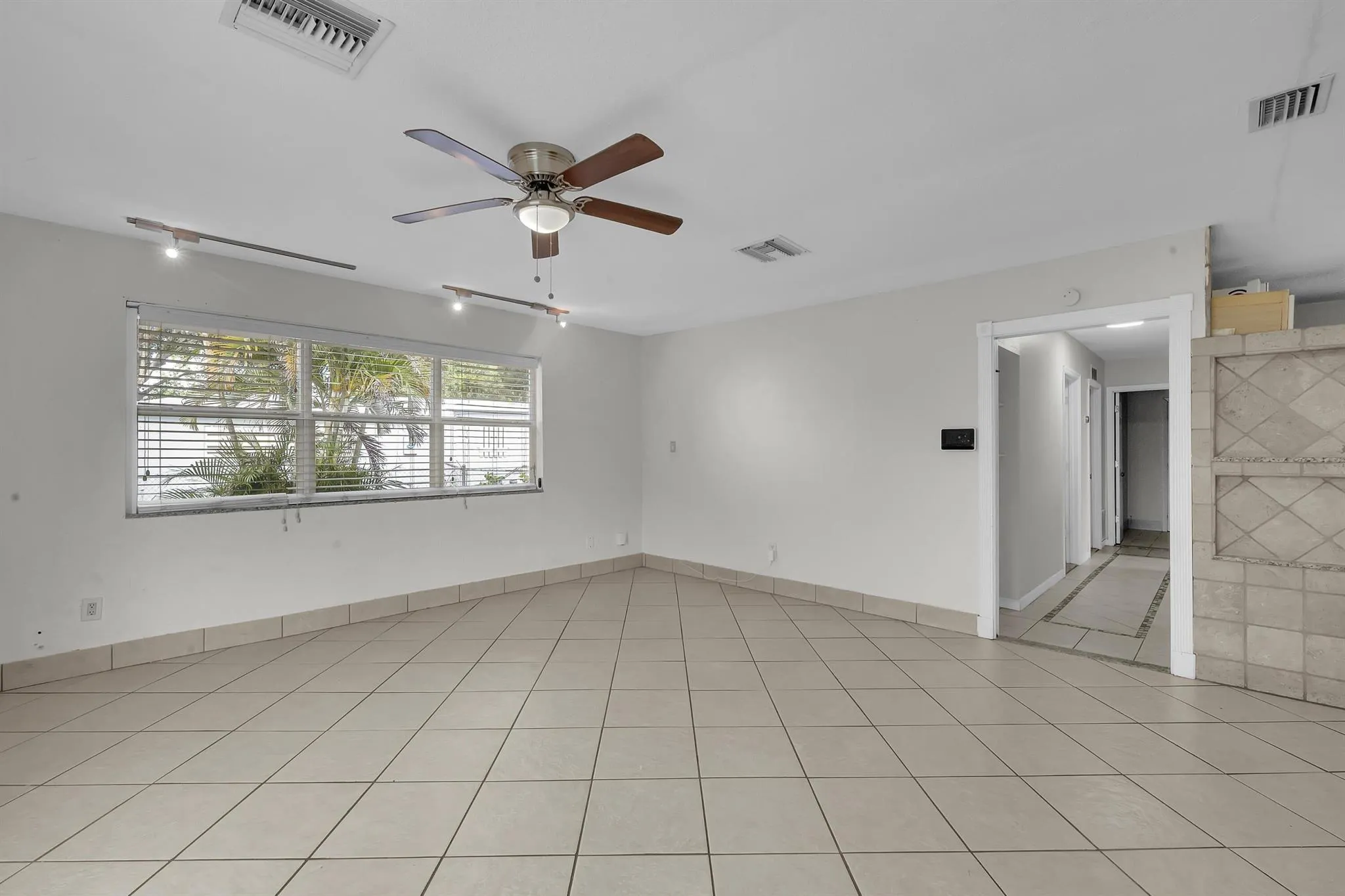 100 SE Celestia Court