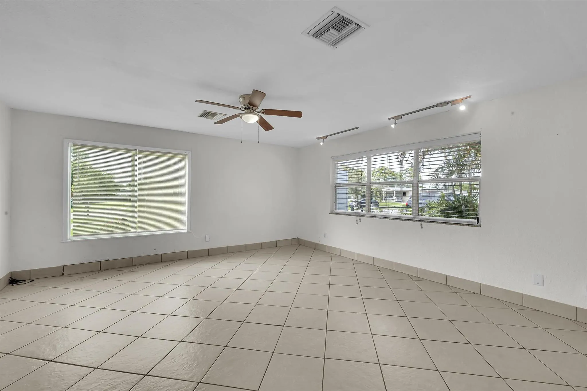 100 SE Celestia Court