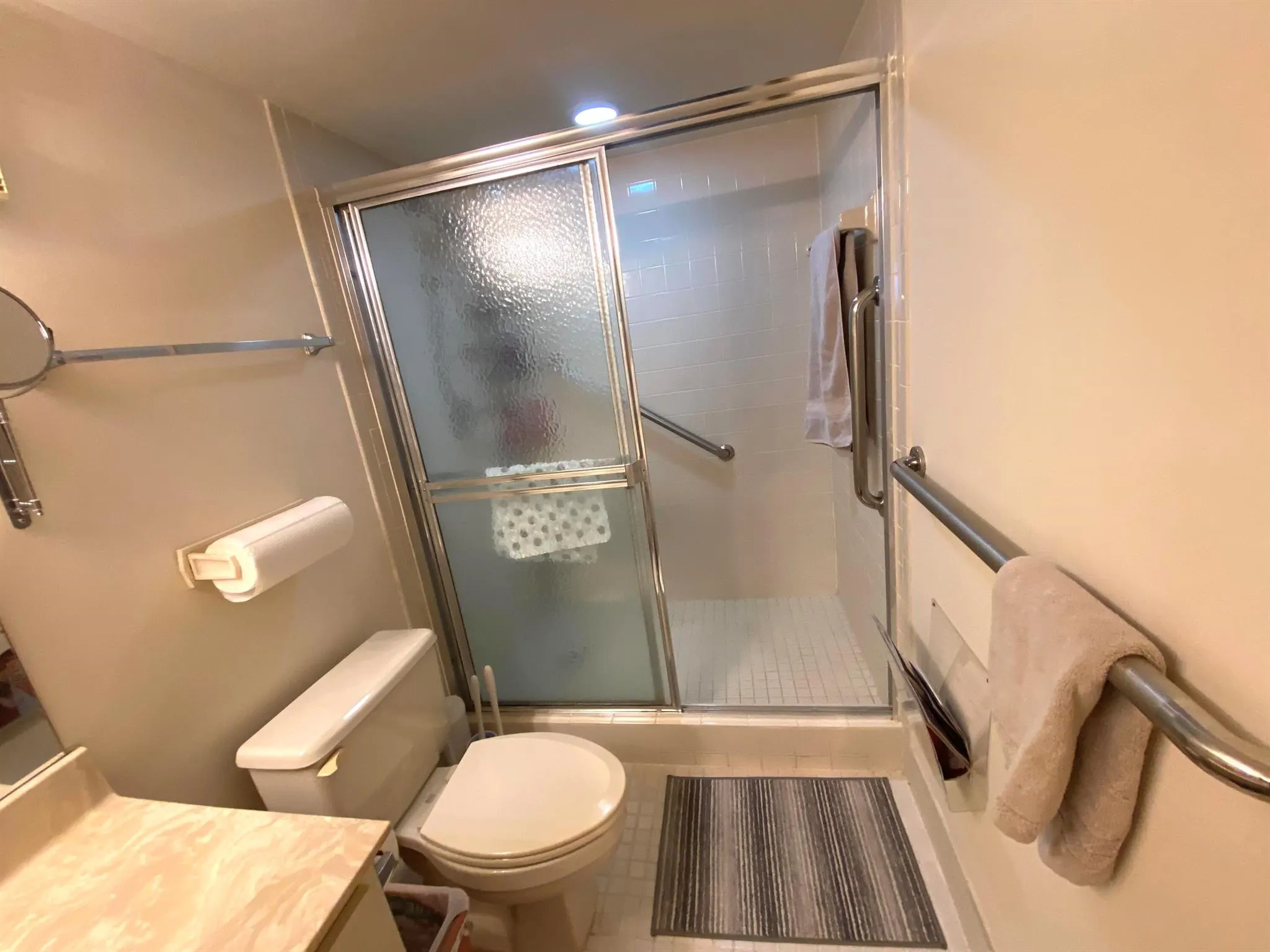 7260 Kinghurst Drive, #503