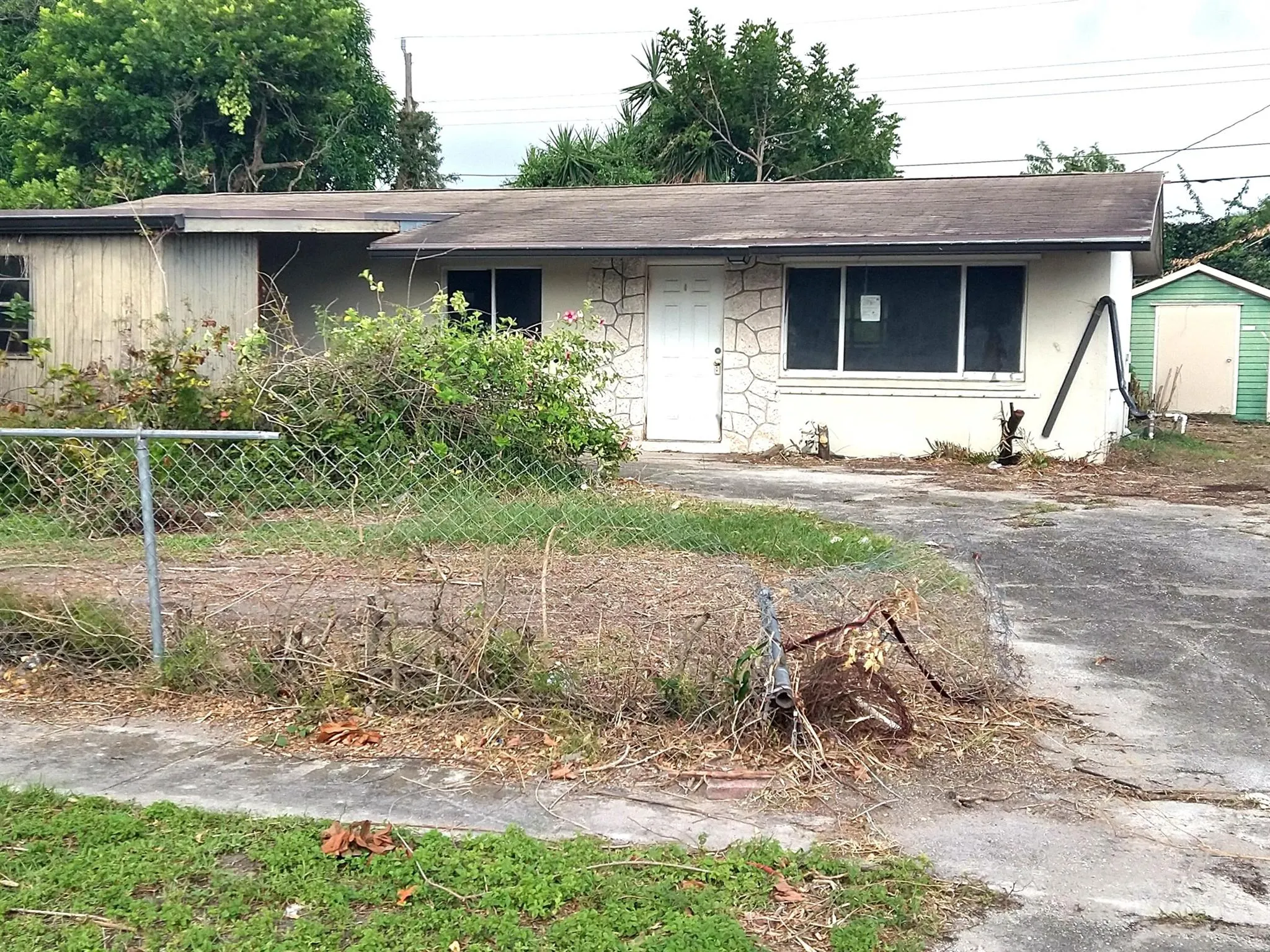 1349 Victoria Drive