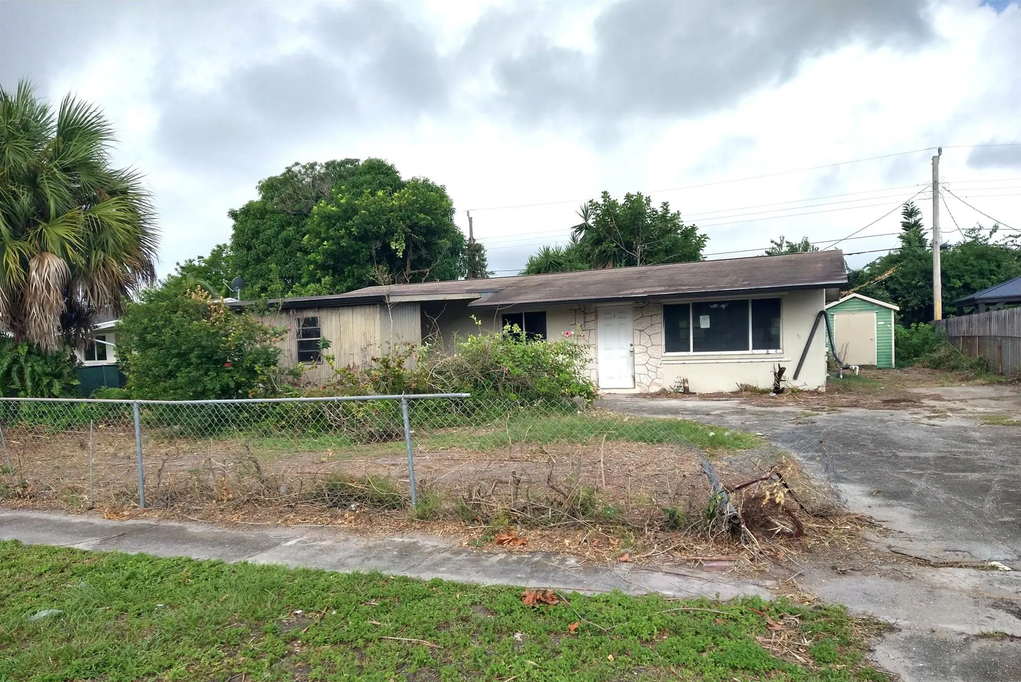 1349 Victoria Drive